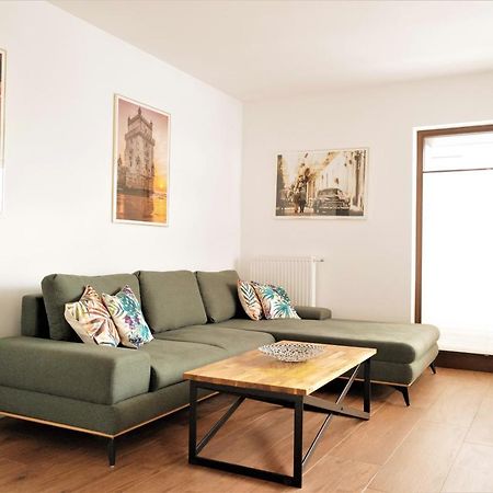 Central Port Warsaw Apartment Екстериор снимка