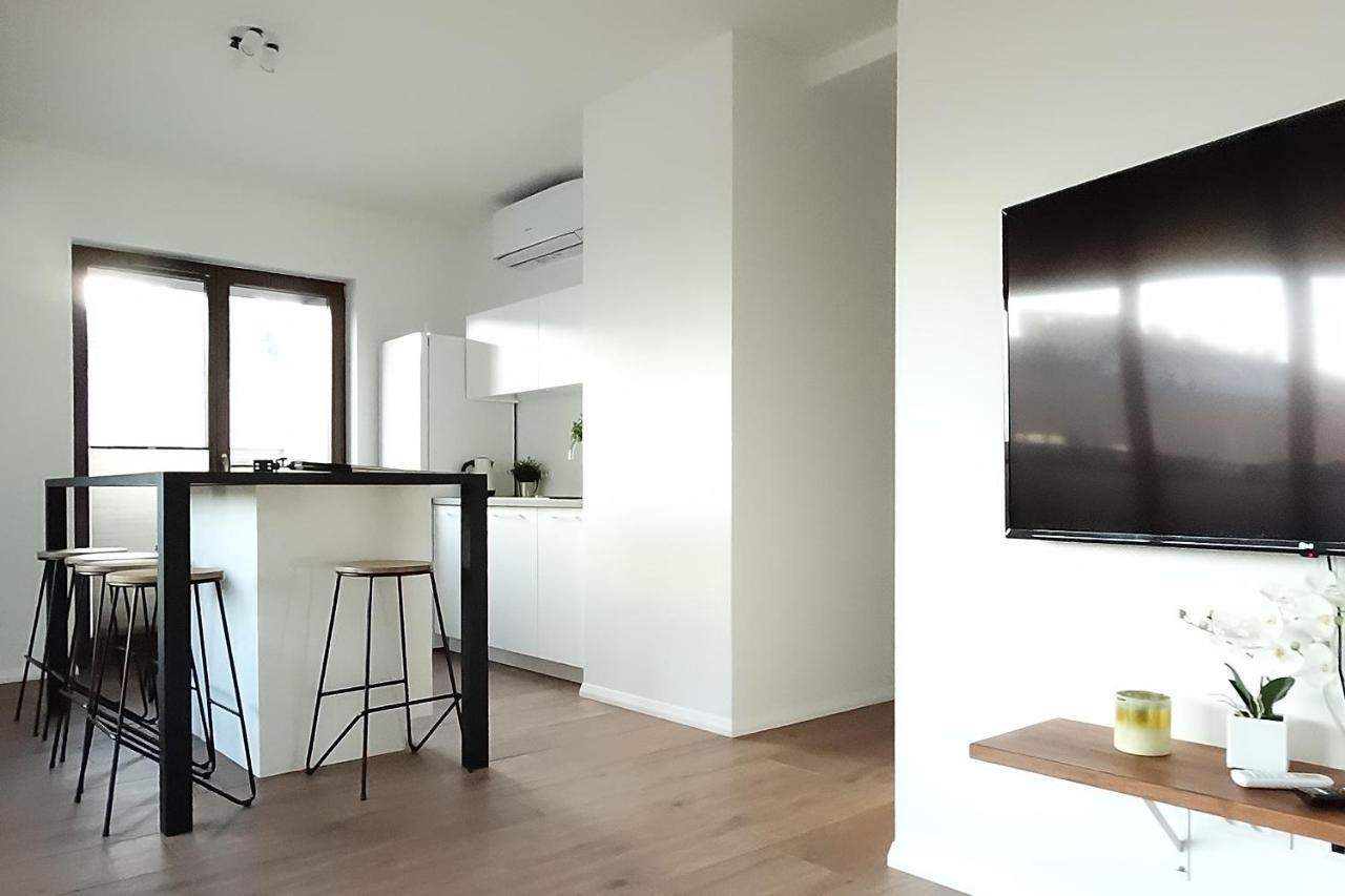 Central Port Warsaw Apartment Екстериор снимка