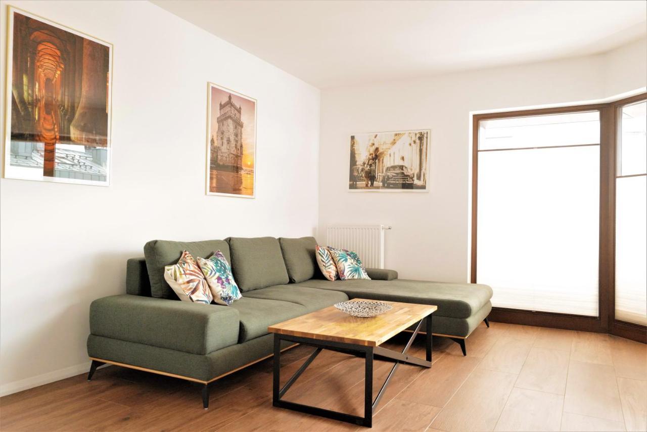 Central Port Warsaw Apartment Екстериор снимка