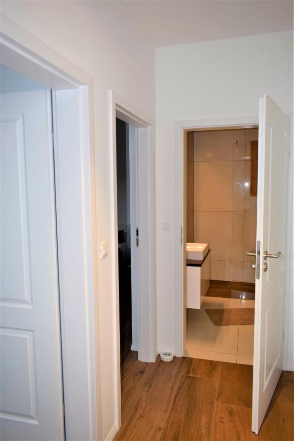 Central Port Warsaw Apartment Екстериор снимка