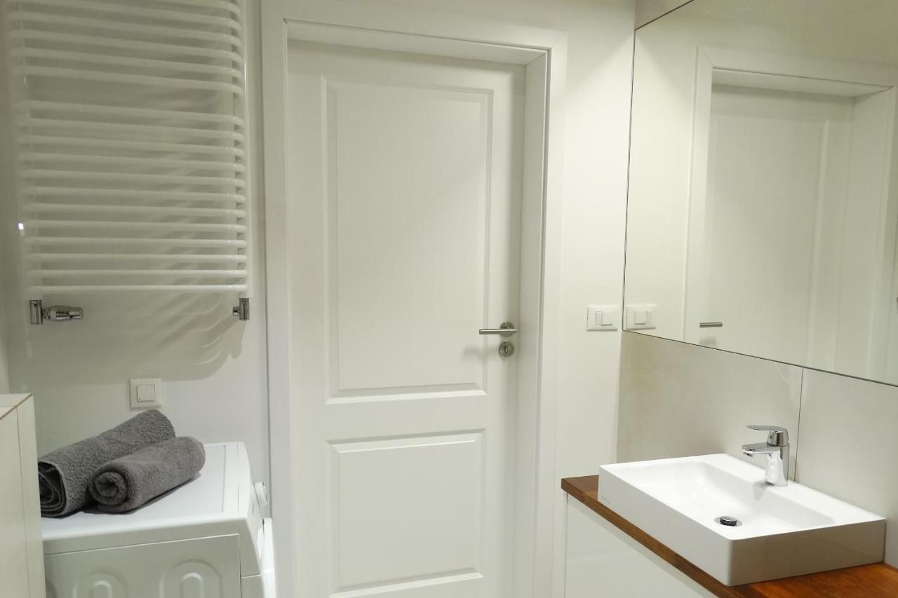 Central Port Warsaw Apartment Екстериор снимка
