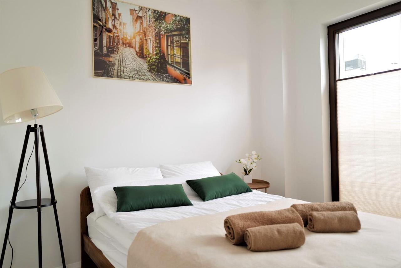 Central Port Warsaw Apartment Екстериор снимка